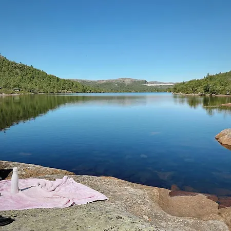 Vinterro By Interhome Øyuvstad