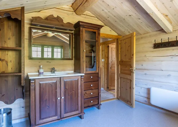 Vinterro By Interhome Chalet Øyuvstad